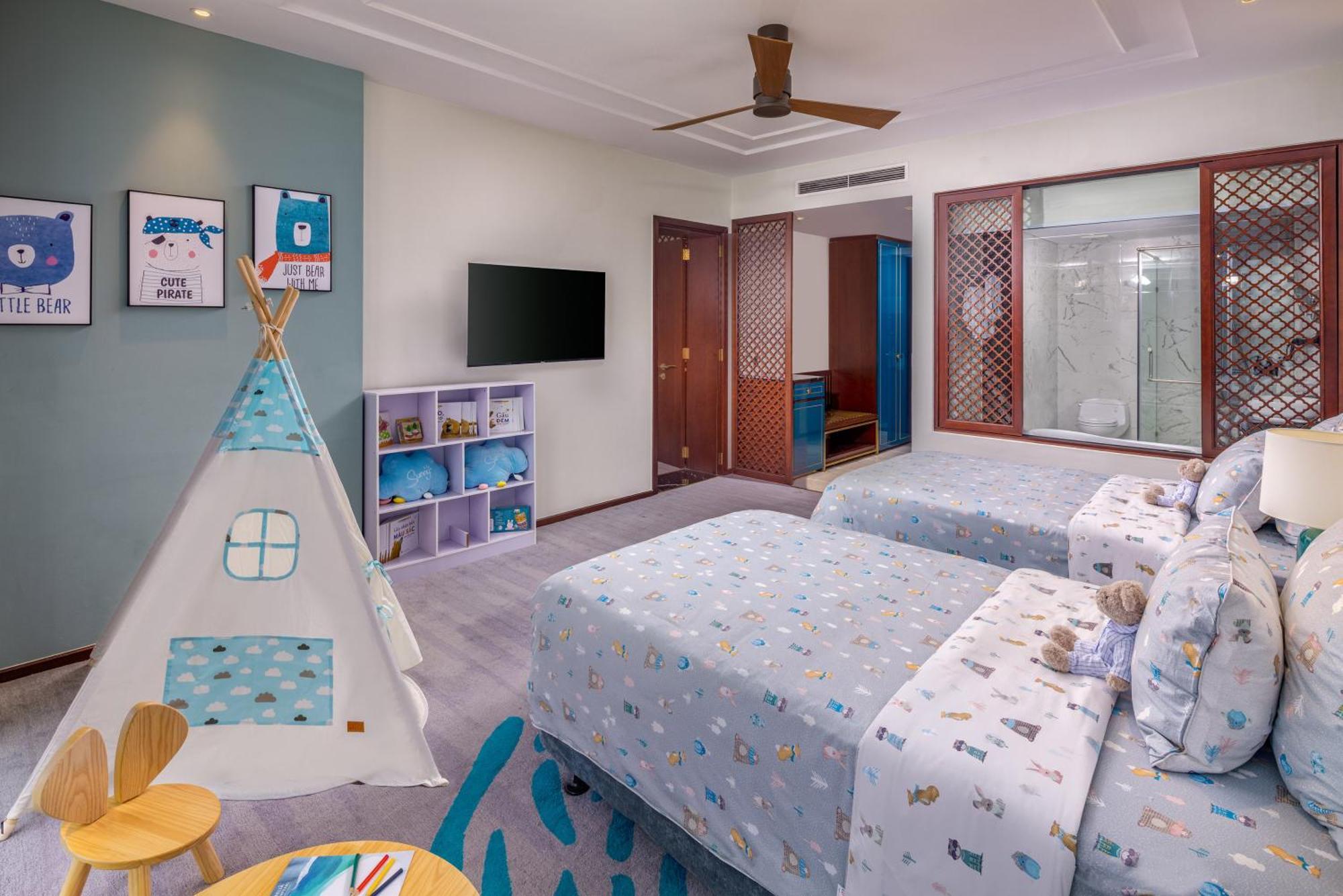 Melia Vinpearl Hue Hotel Ruang foto Family Suite